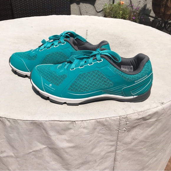 Shimano CW47 Pedaling Dynamics Bike Cycling Womens Shoe Turquoise White/8 - Picture 3 of 7